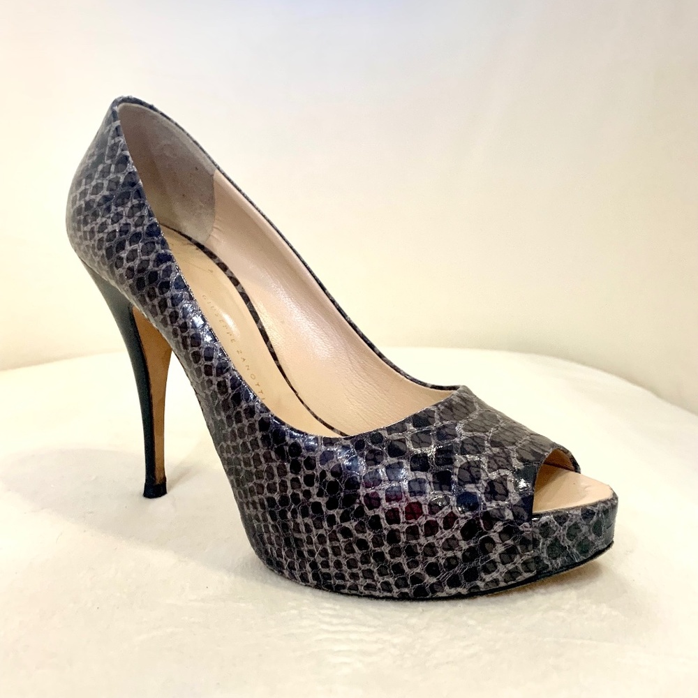 GIUSEPPE ZANOTTI Python Snakeskin Black Gray Platform Peep Toe Stilleto Heels